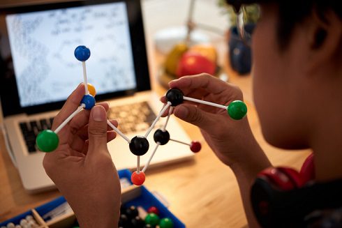 examining-molecular-model examining-molecular-model